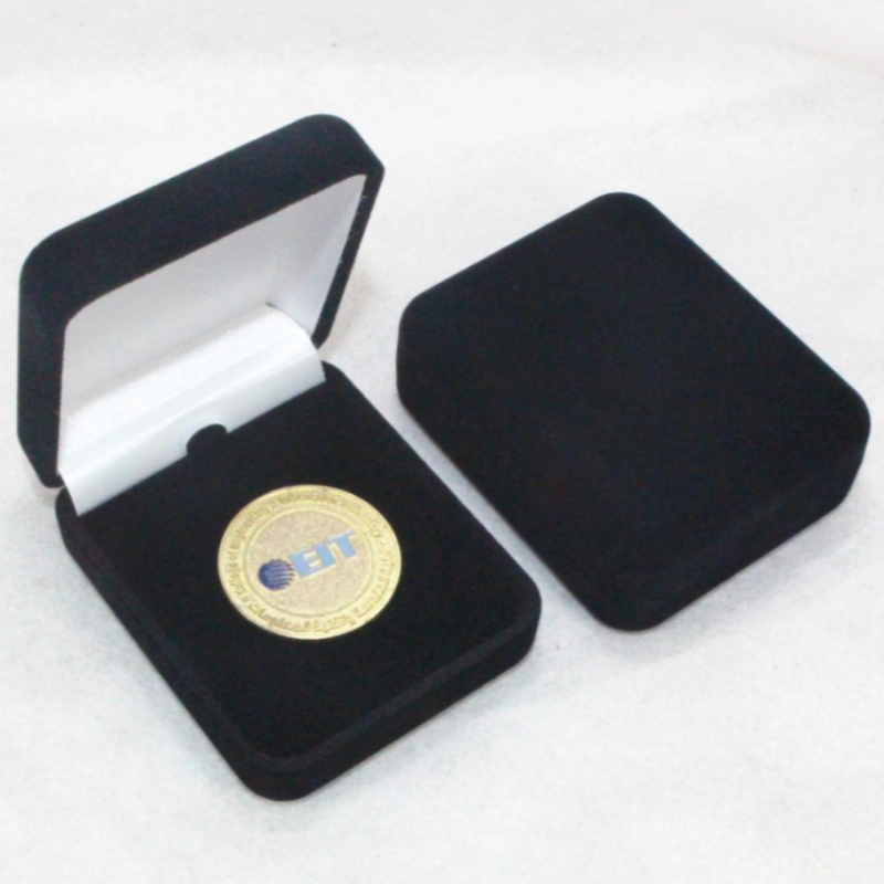 Caja de terciopelo F - 05, para anillos, insignias y monedas pequeñas, mm.55 * 70 * 26, aproximadamente 35 G.