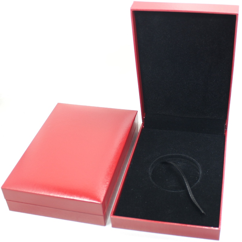 Artículo V-15S rectángulo Caja de papel de cuero sintético para medalla, moneda e insignia de 75 * 120 mm, etc. mm. 97 * 143 * 34, pesa alrededor de 170 g